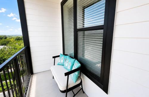 Brentwood Apartment | LAMAR 401