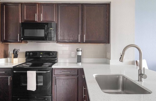 Atascocita Apartment | Landing | Amazing 2BD, Game Room, Gym