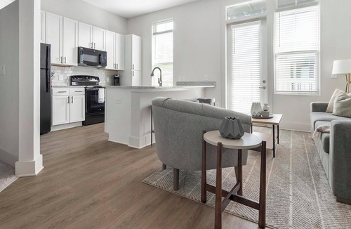 Charlotte Apartment | Landing | Amazing Studio, Gym, Clubhouse
