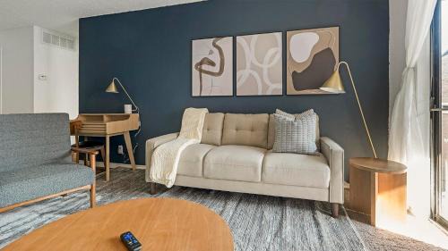 Windsor Park Apartment | Landing Apartments - Mueller Flats