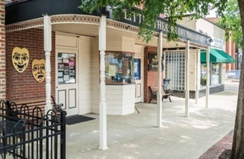 Grove City Apartment | Landing at Broadway Station - 1 Bedroom in Down.