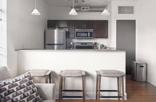 Church Hill Apartment | Landing | Beautiful 1BD, Clubhouse, Courtyard