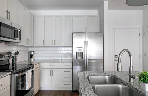 East Raleigh Apartment | Landing | Beautiful 1BD, Yoga Studio, Clubhouse