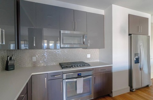 Houston Apartment | Landing | Beautiful 2BD, Gym, Pool