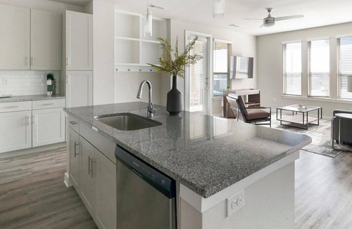 Katy Apartment | Landing | Beautiful 2BD, Pool, Gym