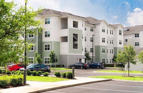 Eatonville Apartment | Landing | Beautiful 2BD, Clubhouse, Gym