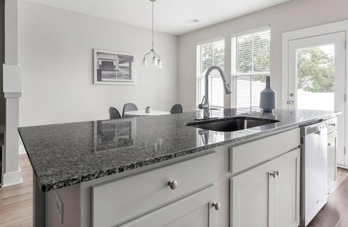 Summerville Apartment | Landing | Beautiful 3BD, Gym, Yoga Studio