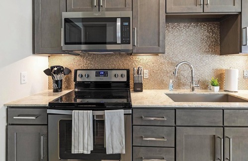 Fort Worth Cultural District Apartment | Landing | Beautiful Studio, Game Room, Gym