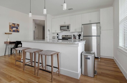 Huntersville Apartment | Landing | Beautiful 2BD, Gym