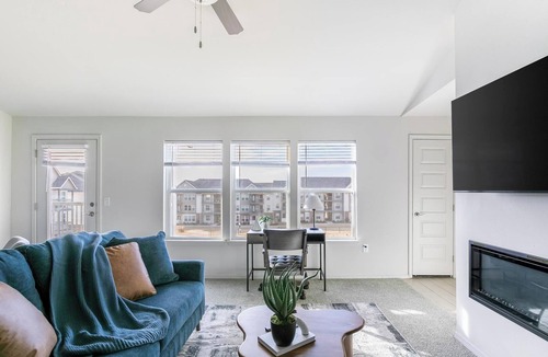Yukon Apartment | Landing | Beautiful 2BD, Clubhouse, Gym