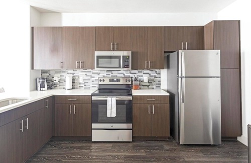Vickery Meadow Apartment | Landing | Chic 1BD, Pool, Gym