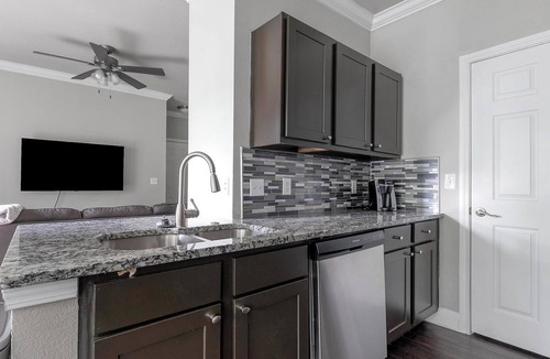Richmond Apartment | Landing | Chic 2BD, Clubhouse, Pool