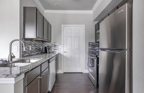 Richmond Apartment | Landing | Chic 2BD, Clubhouse, Pool