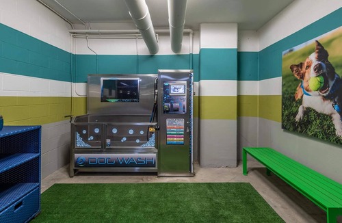 Washington Ave./ Memorial Park Apartment | Landing | Chic 2BD, Gym, Clubhouse