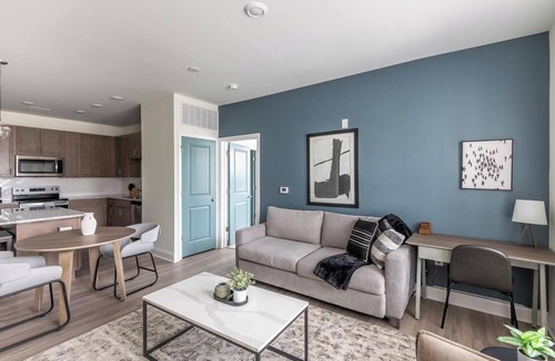 Wilmington Apartment | Landing | Chic 2BD, Gym, Pool