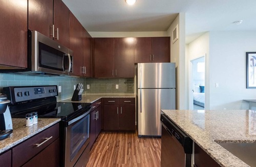Austin Apartment | Landing | Chic 2BD, Pool, Courtyard