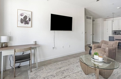 Austin Apartment | Landing | Chic 2BD, Pool, Clubhouse