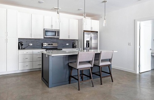 Austin Apartment | Landing | Chic 2BD, Pool, Clubhouse