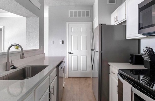 Barker Apartment | Landing | Incredible 1BD, Clubhouse