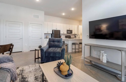 Charlotte Apartment | Landing | Incredible 2BD, Gym, Clubhouse