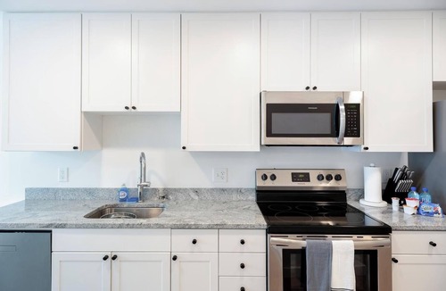 Greektown Historic District Apartment | Landing | Incredible Studio, Gym, Clubhouse