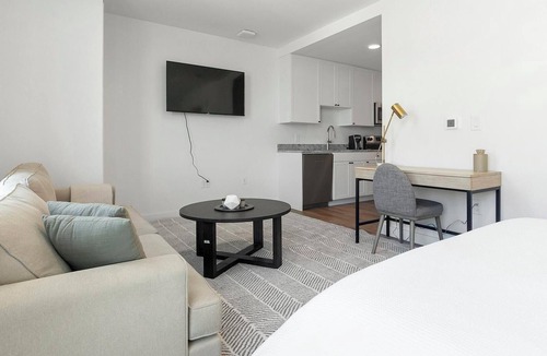 Greektown Historic District Apartment | Landing | Incredible Studio, Gym, Clubhouse