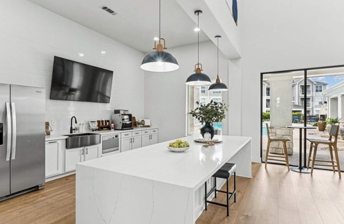 Atascocita Apartment | Landing | Modern 1BD, Game Room, Clubhouse