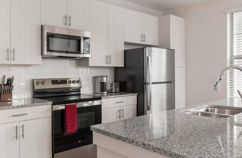 Huntersville Apartment | Landing | Modern 2BD, Gym