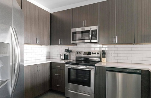 Richmond Apartment | Landing | Spectacular 1BD, Clubhouse, Gym