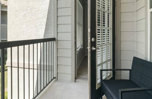 FM 1960 Apartment | Landing | Spectacular 2BD in Copperfield