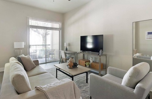 Nassau Bay Apartment | Landing | Spectacular 1BD, Yoga Studio, Pool