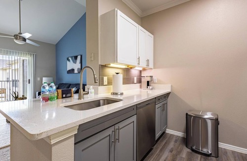 Webster Apartment | Landing | Spectacular 1BD, Gym