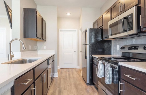 Summerville Apartment | Landing | Spectacular 1BD, Yoga Studio, Gym