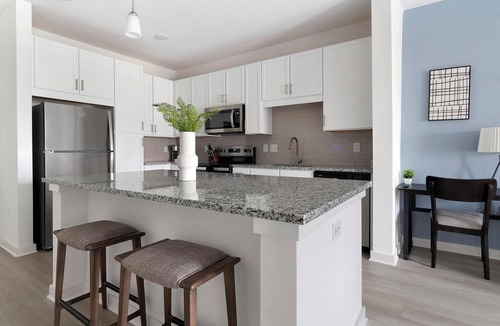 Northside Apartment | Landing | Stunning 1BD, Clubhouse, Gym