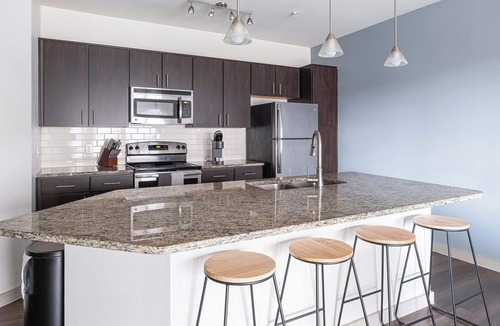 FM 1960 Apartment | Landing | Stunning 1BD, Gym, Game Room