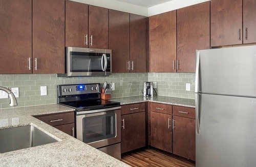 Austin Apartment | Landing | Stunning 1BD, Gym, Clubhouse