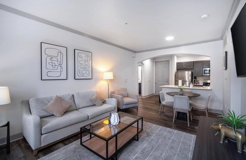 Corryville Apartment | Landing | Stunning 2BD, Clubhouse, Pool