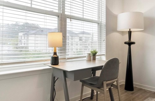 Mableton Apartment | Landing | Stunning 2BD, Yoga Studio, Gym