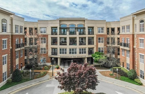 Cary Apartment | Landing | Stylish 1BD, Courtyard, Pool