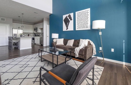 Northwest Columbus Apartment | Landing | Stylish 2BD, Gym