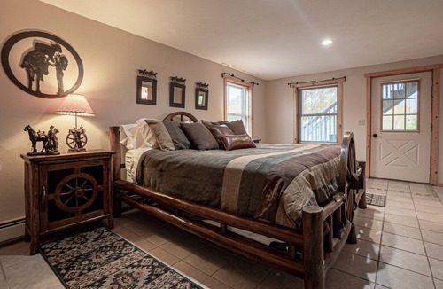 Laramie House | Laramie River Lodge - Perfect retreat for outdoor and adventure lovers!
