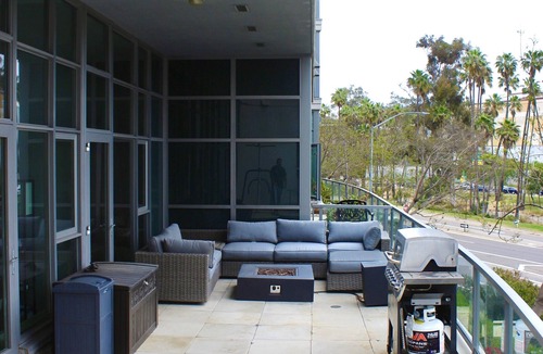 Cortez Hill Condo | Large and Bright Downtown Condo W/400 sq ft. of outdoor living space + Parking