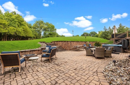 Creamery House | Large group getaway with endless entertainment for all ages!