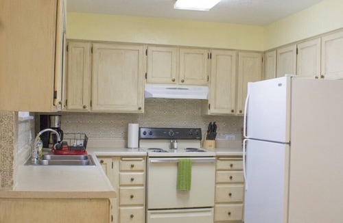 Idaho Falls House | Large, historic, clean, self check-in home near downtown and restaurants.