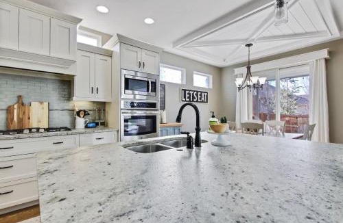 Meridian House | Large Modern 6 Bedroom Farmhouse with Custom Theat