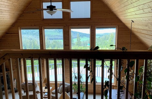 Georgetown House | Large mountain home with stunning views of Georgetown Lake and Pintler Range