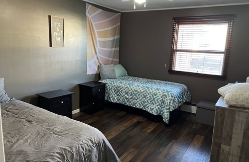 Garrison House | Large space and comfortable accommodations for big groups.