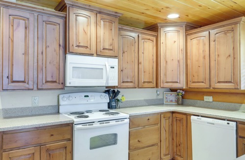 Sterling Cabin | Large Sterling Cabin < 1 Mi to Palisade State Park