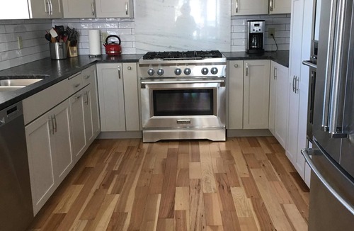 Helena House | Large Updated Family Home with Gourmet Kitchen Near Helena’s Trail System