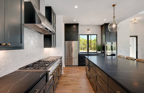 Wimberley House | Ledgestone Ranch - Luxury Ranch - Pickleball - Bocce - Pool - Firepit